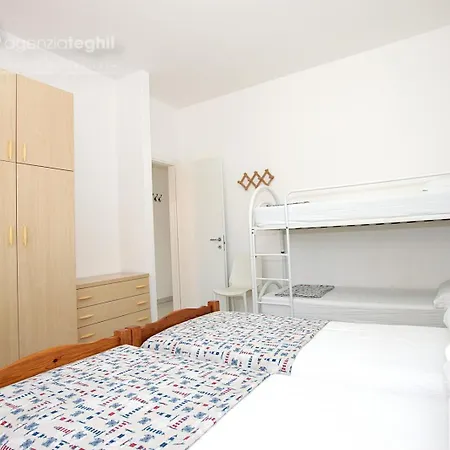 Residenza Valcris Апартаменты Линьяно-Саббьядоро